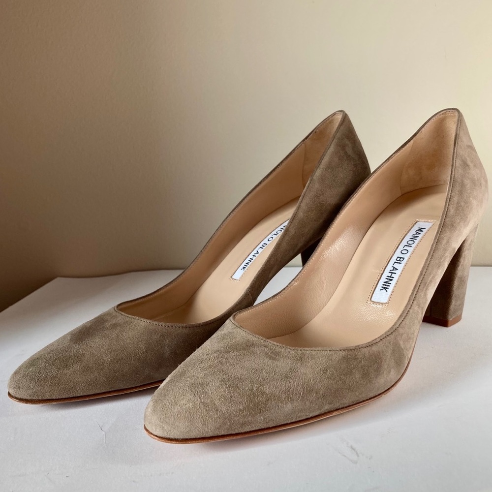 EUC Manolo Blahnik Heels in 38.5